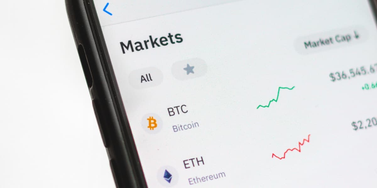 The Role of Cryptocurrencies in Blockchain